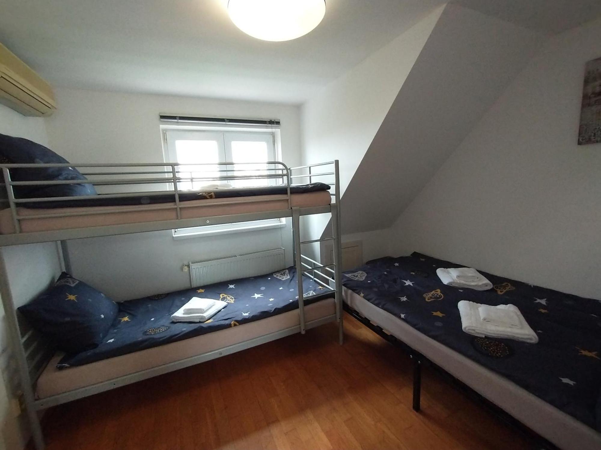 Duplex With Garden Daire Prag Dış mekan fotoğraf