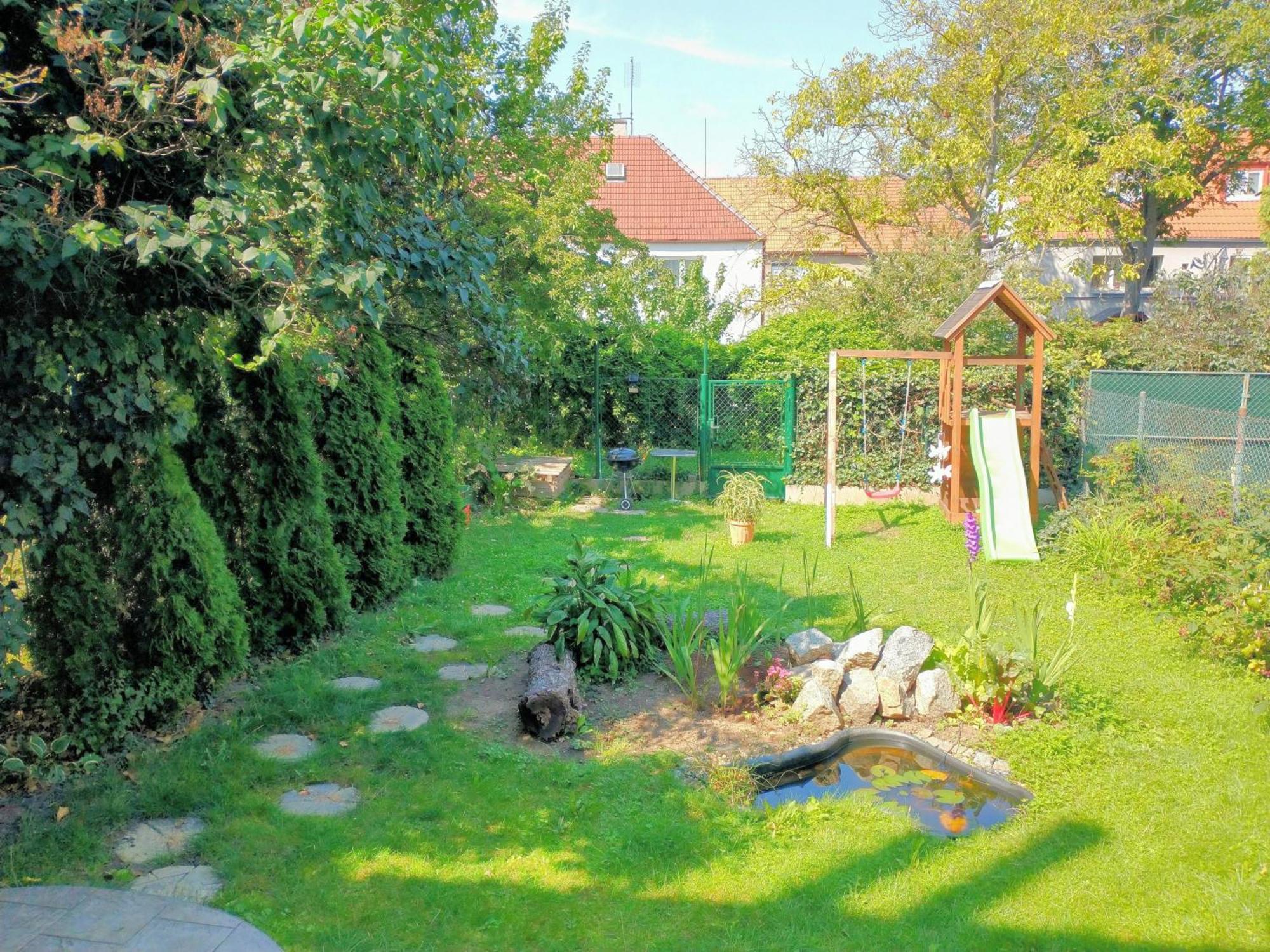 Duplex With Garden Daire Prag Dış mekan fotoğraf